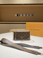 Buy Sell
 Louis Vuitton Clutches & Pouch Bags Crossbody & Shoulder Bags Luxury Cheap Replica
 All Steel Chains