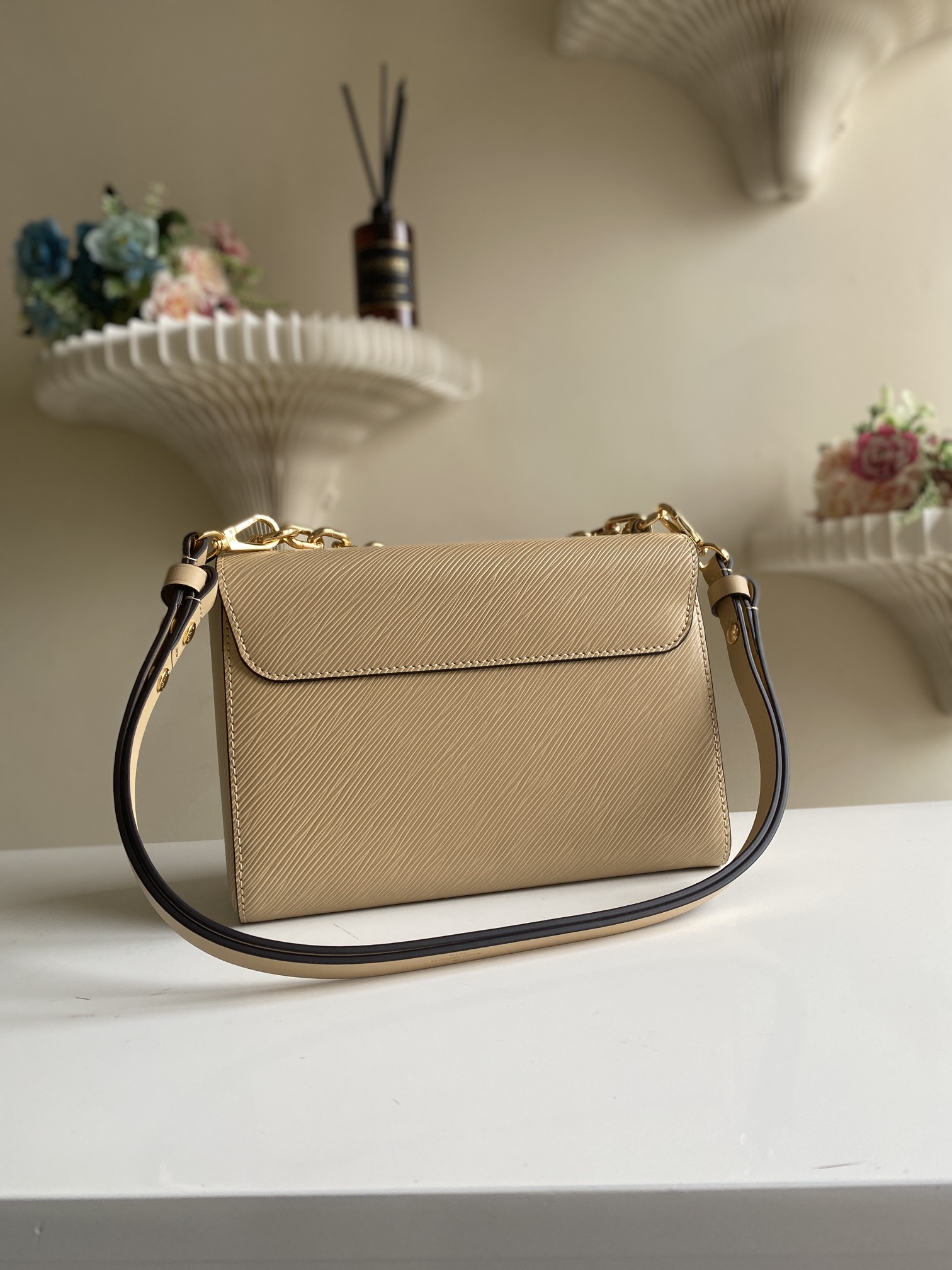 Louis Vuitton Luxury Handbag Collection 3