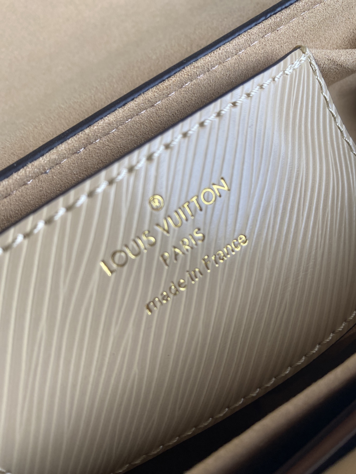 Louis Vuitton Luxury Handbag Collection 9