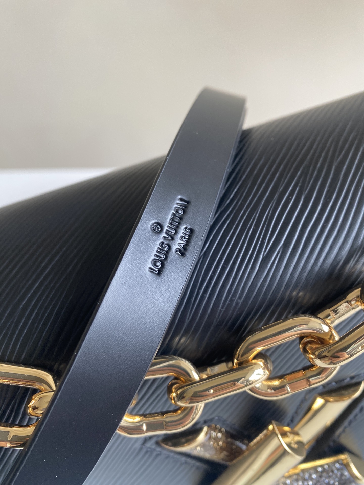 Louis Vuitton Luxury Handbag Collection 7