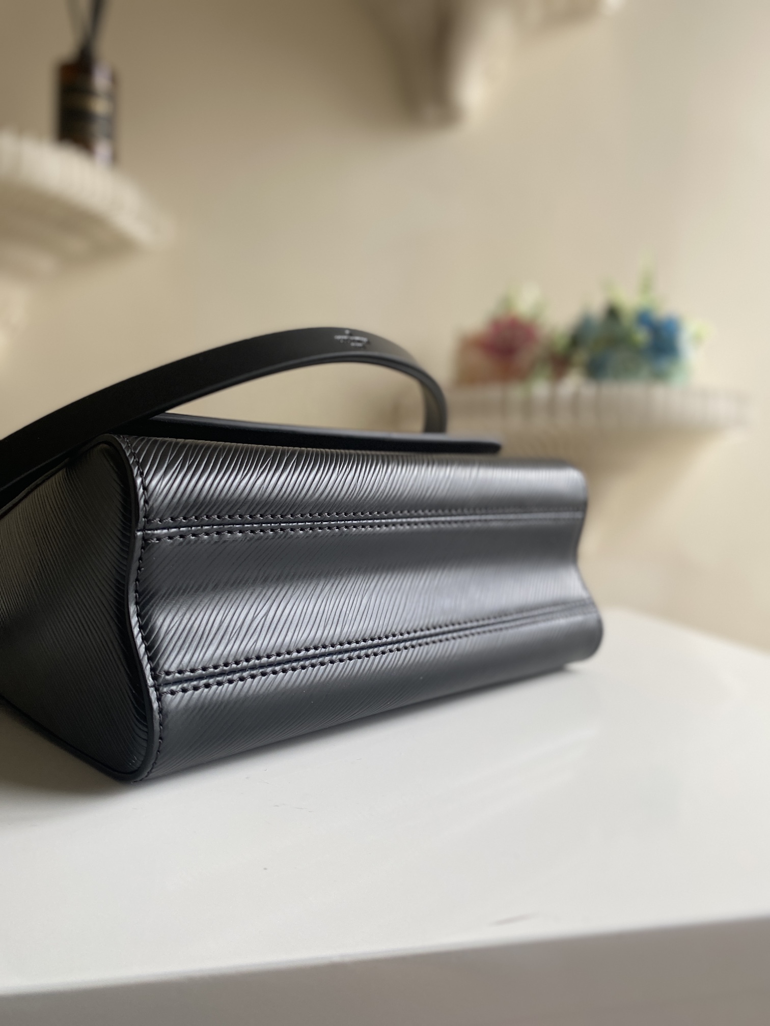 Louis Vuitton Luxury Handbag Collection 4