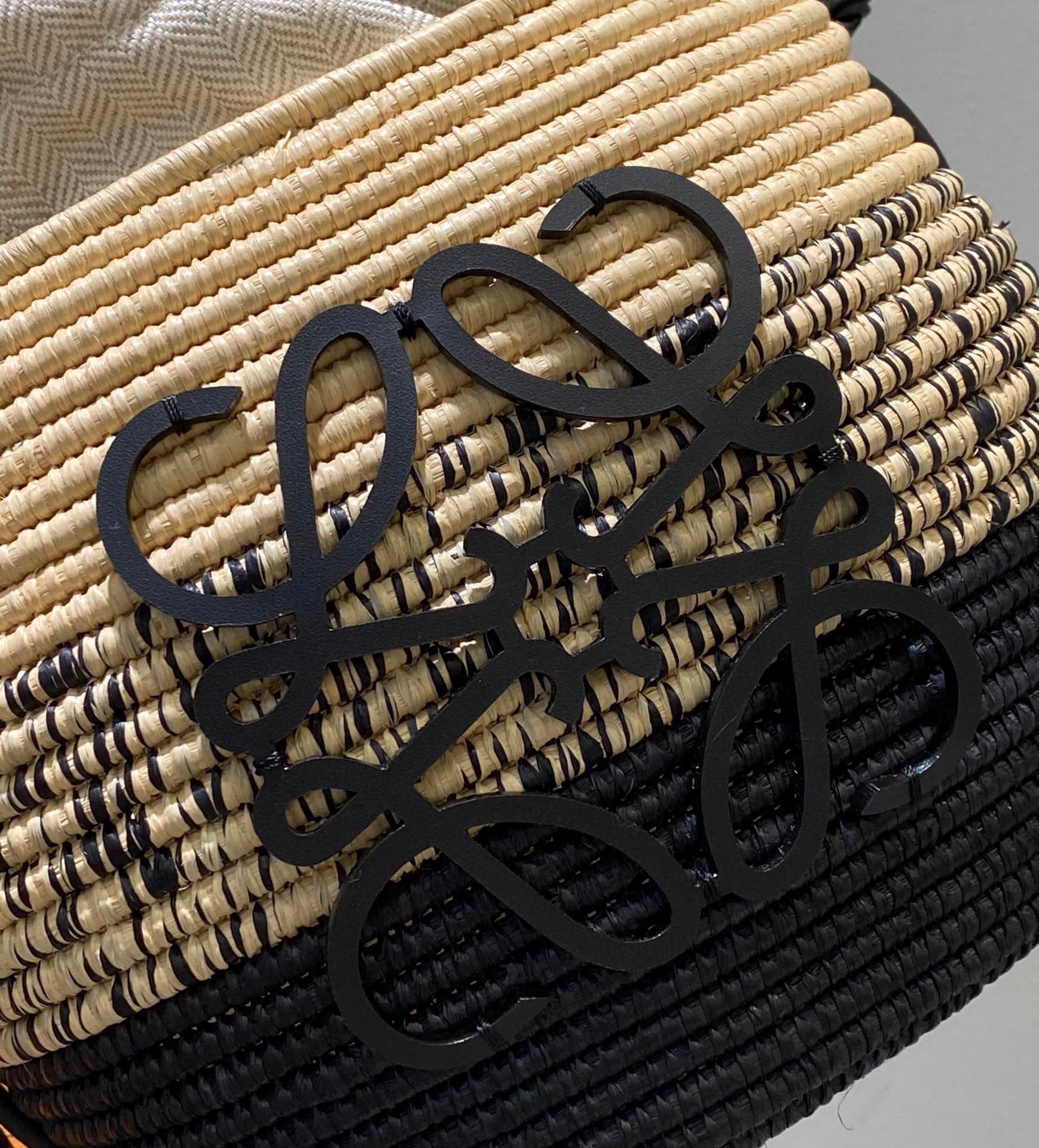 Loewe Basket Bag Small Honeycomb Raffia and Calfskin Bucket Bag 7 i1667288949 4600 5