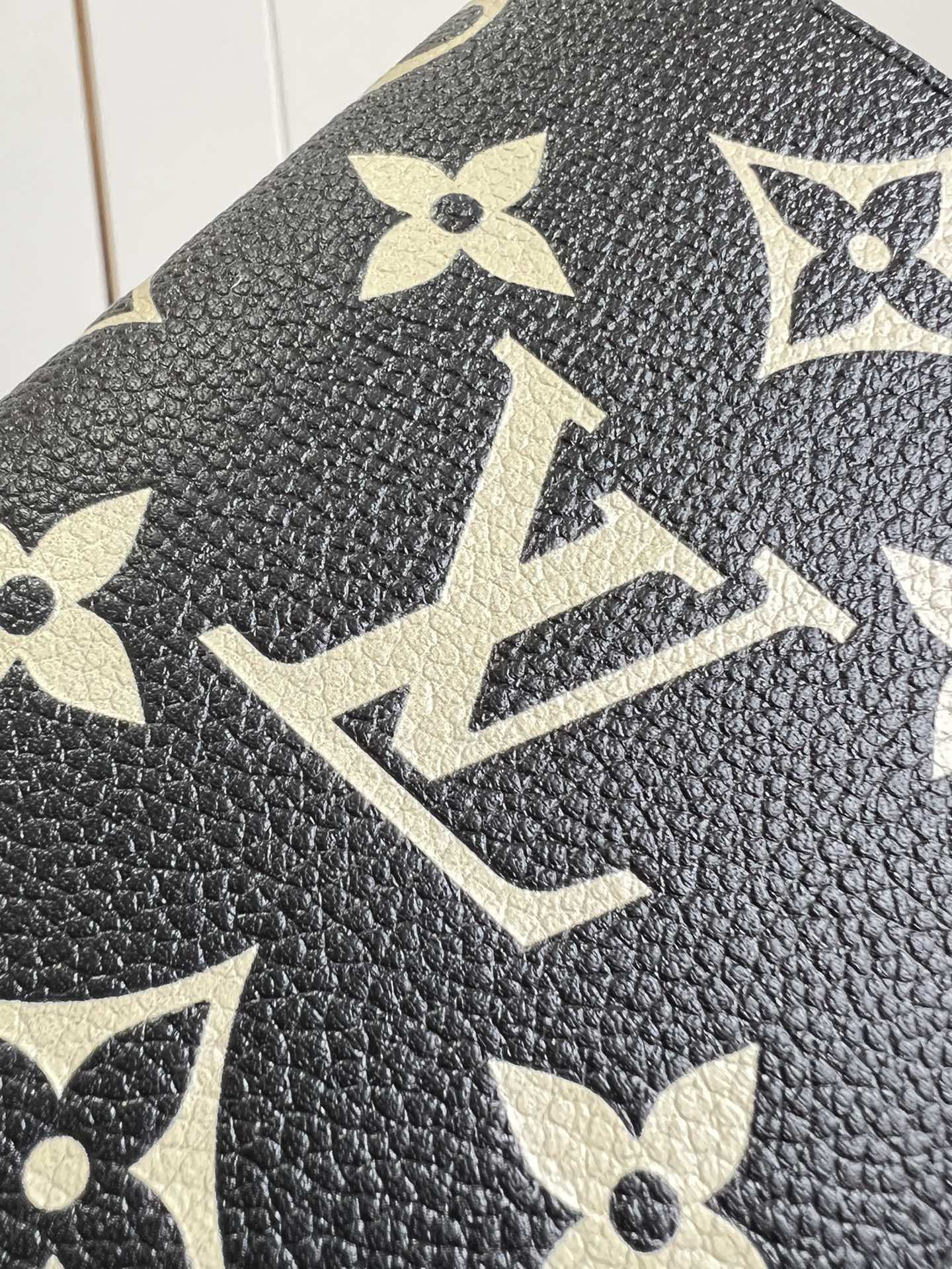 路易威登 Louis Vuitton 高定典藏经典高奢皮具手袋托特包斜挎包女包 #0CD7C3FC 3