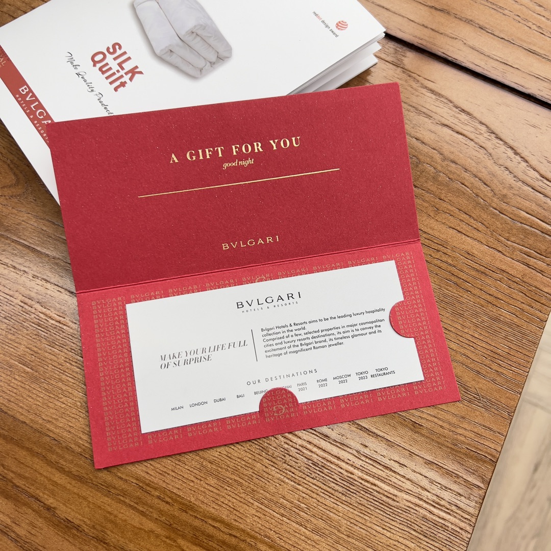 Includes product booklet, Bvlgari holiday greeting card, and - Comprehensive 5