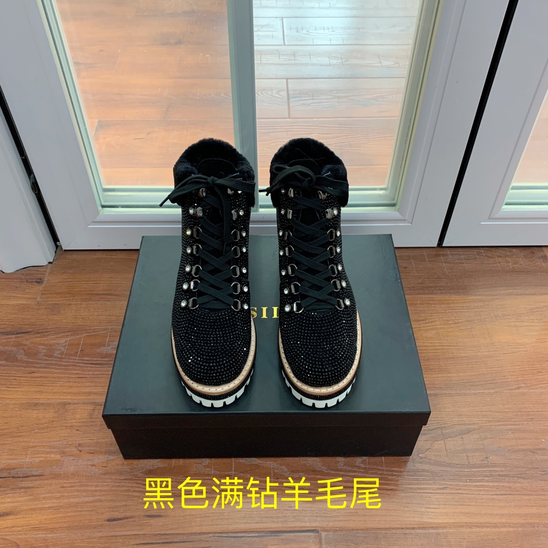 【LeSilla】满钻款。代购级。莱斯娜意大利知名品牌。他的设计灵感源自于使一个女人的形象真实而充满魅力