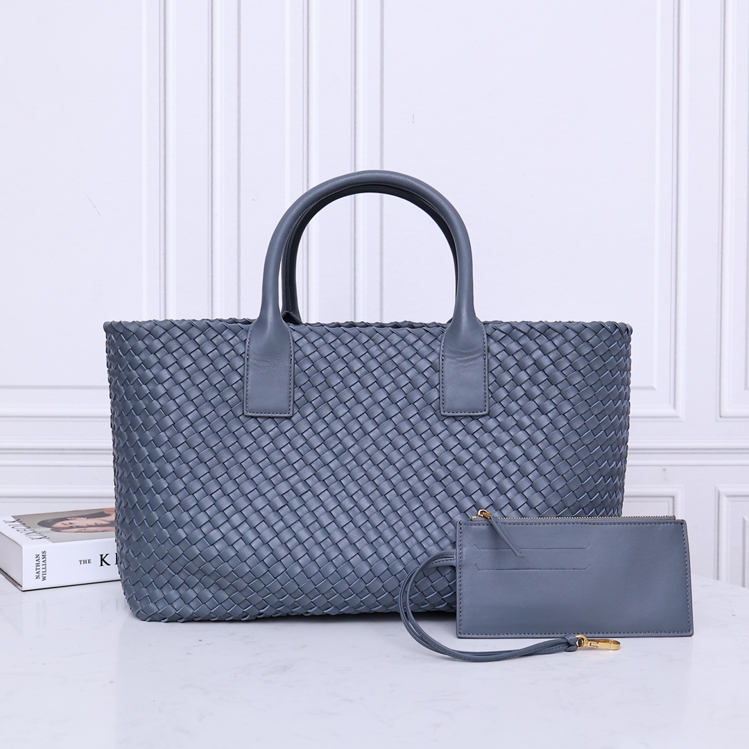 Leather woven handbag shopping tote with small card holder