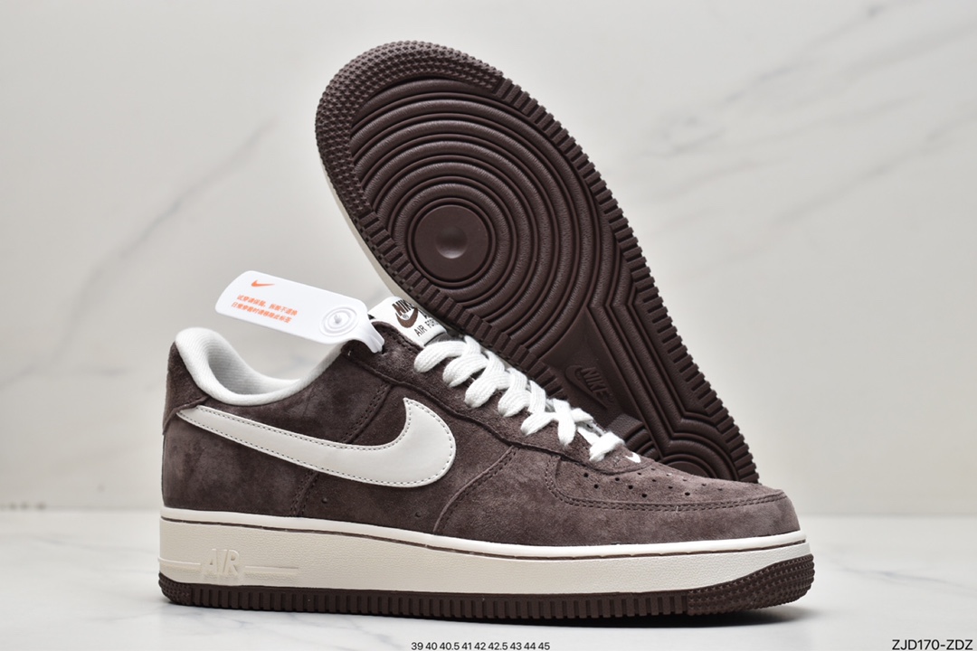 240 Nike Air Force 1 咖啡色 空军一号低帮板鞋 DL0701-200