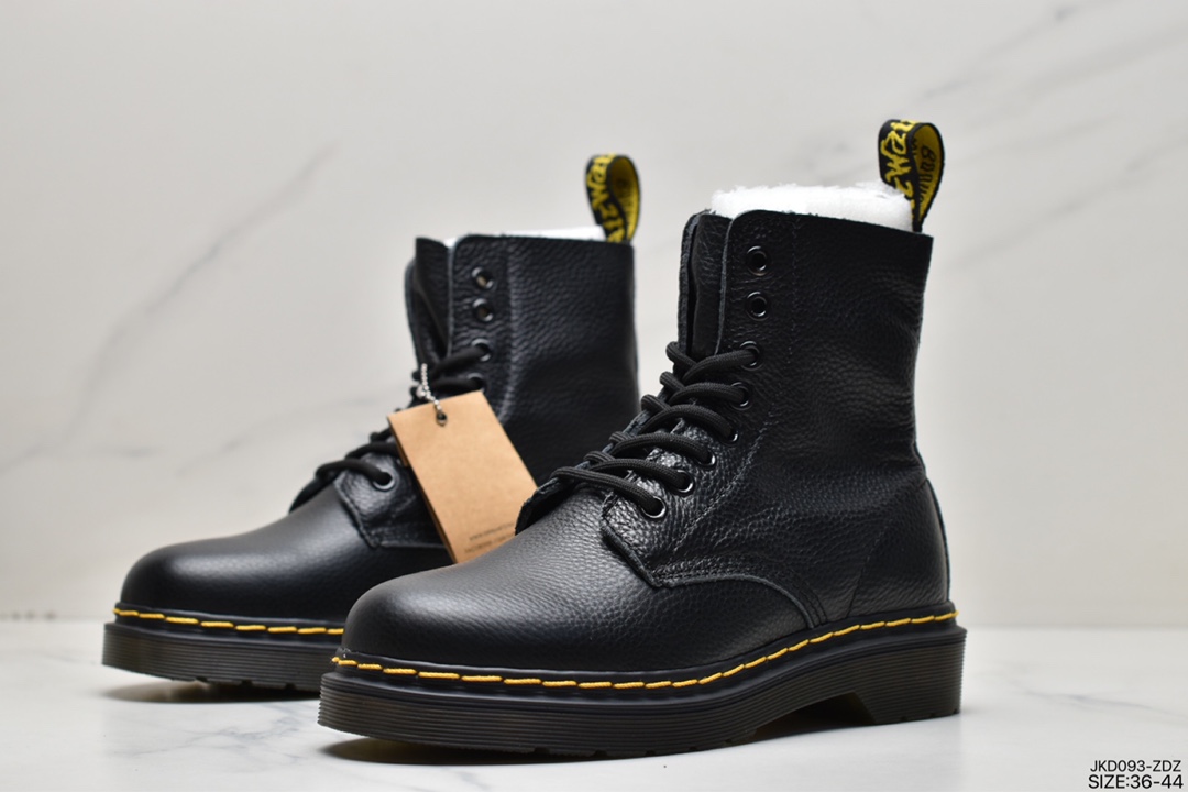 160 马汀博Dr. Martens Jadon 8 Eye Boots马丁高帮英伦骑士朋克复古机车 马丁靴“开边珠硬皮”15265001