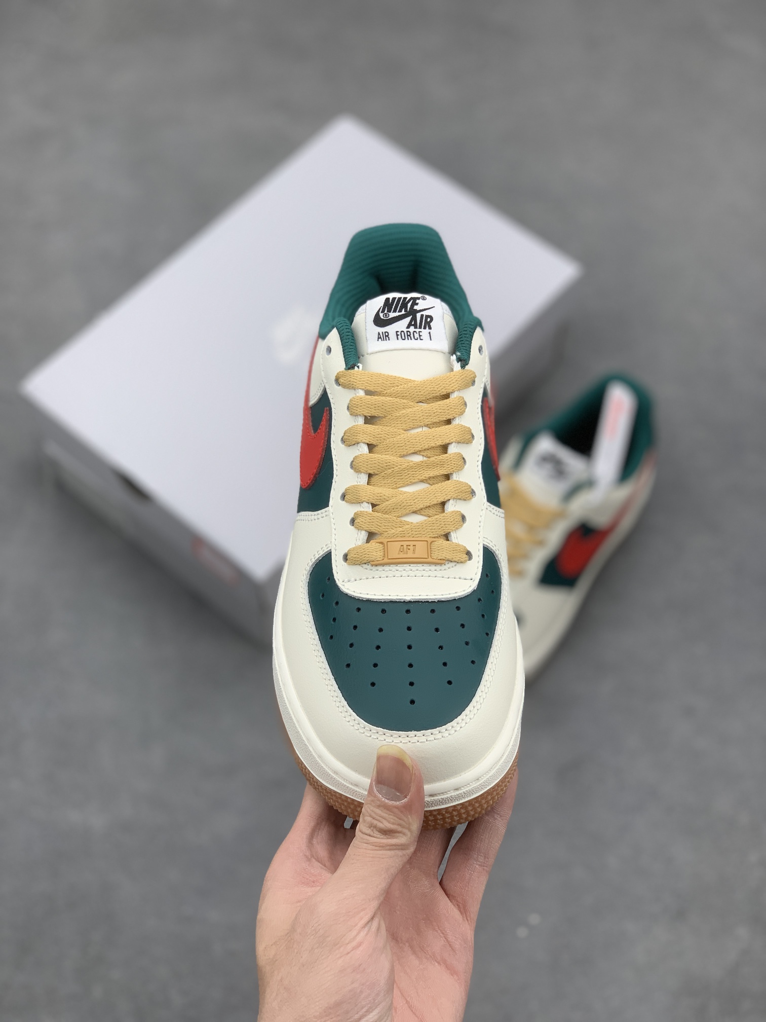 Nike Air Force 1 Low Red Green Casual Sneakers FD9063-163 3 i1667328911 9366 1