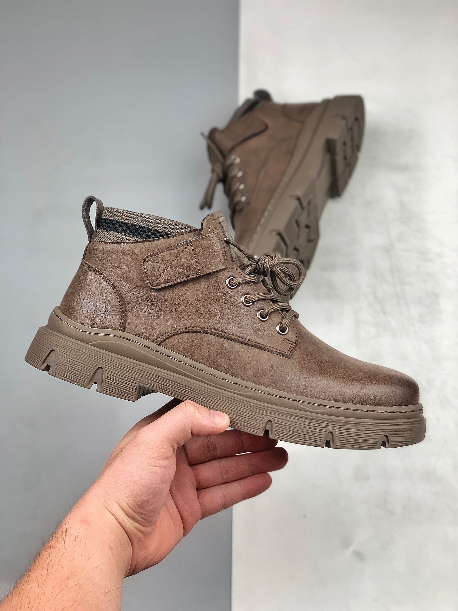 New Arrival Dior trendy mid-top casual Martin boots series