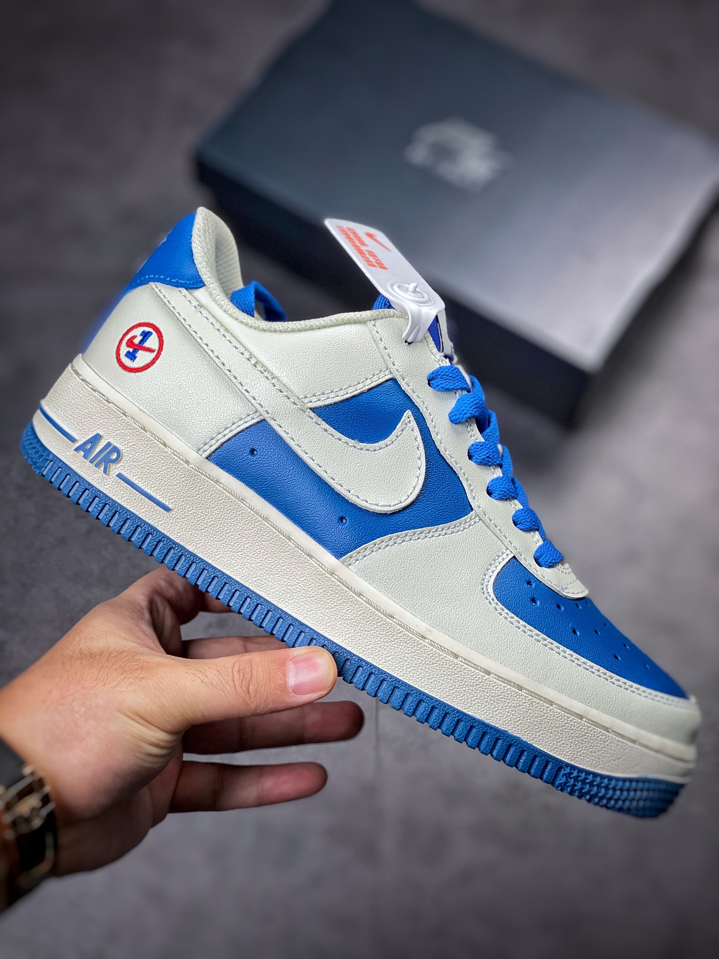 210 Nike Air Force 1 Low 07 40周年米白蓝 DD8959-703