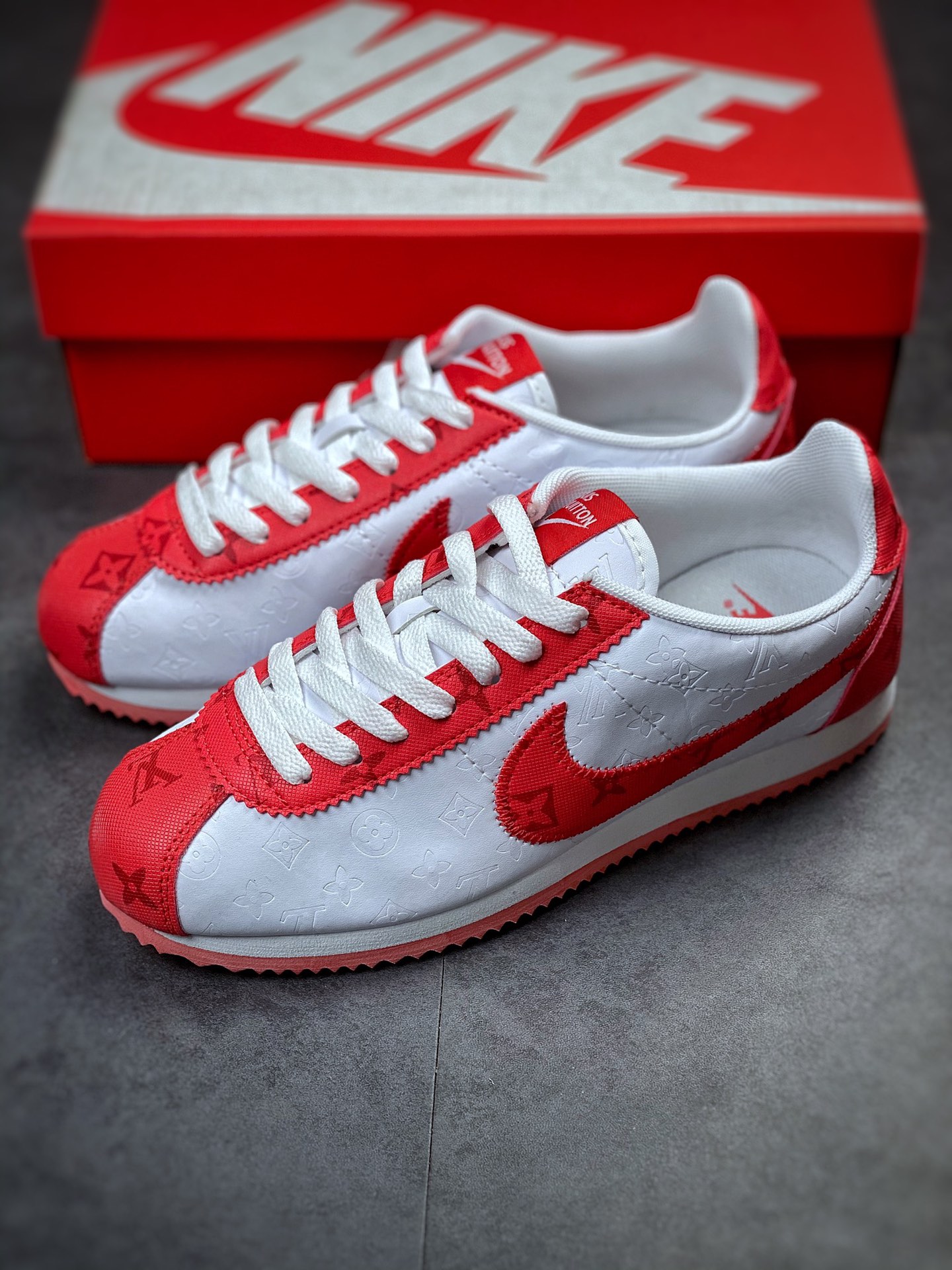 150 Louis Vuitton x Nike Classic Cortez Leather 经典阿甘休闲跑步鞋 1A9VA7