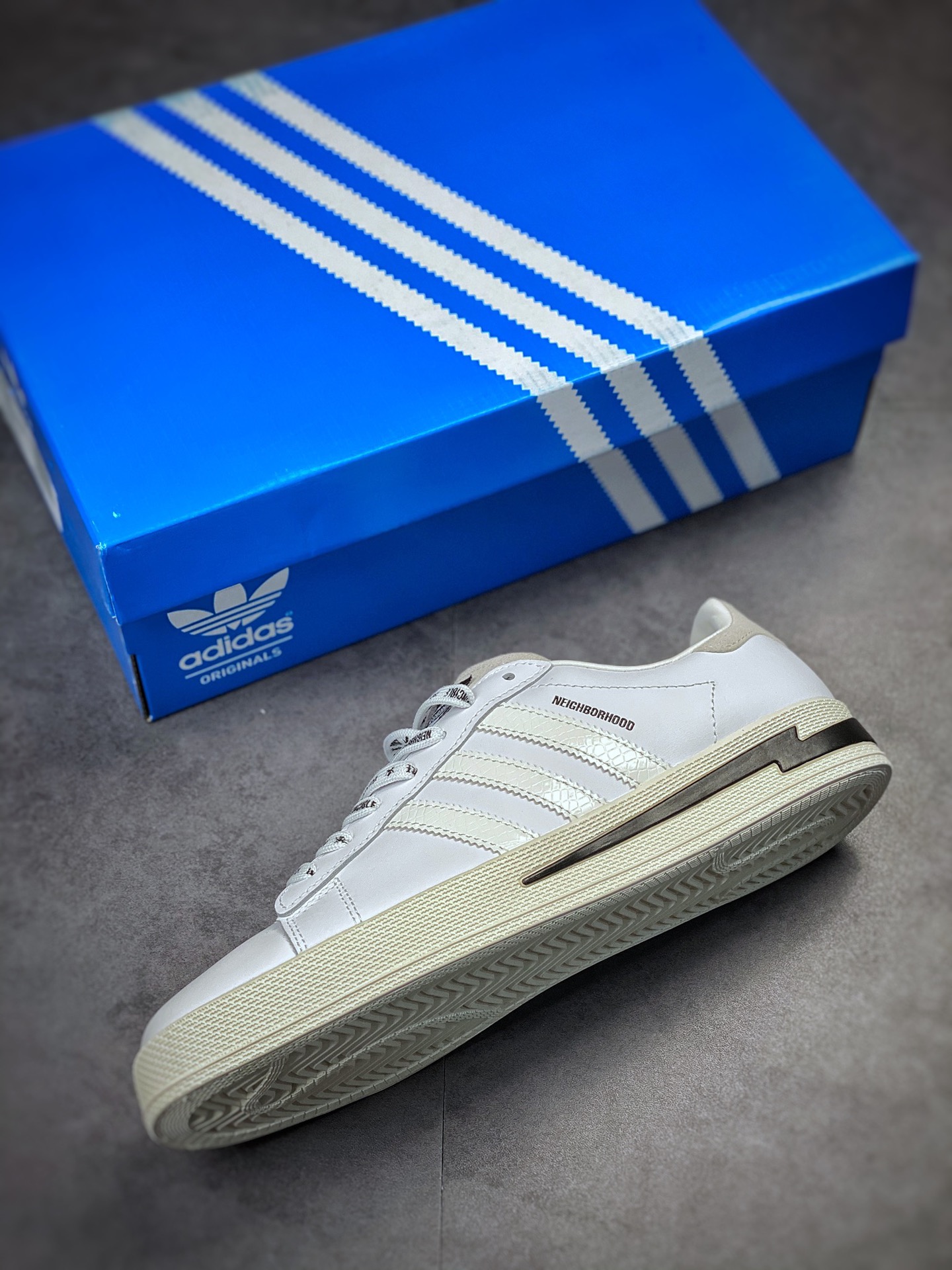 160 INV x NBHD x Adidas Campus 白灰蛇纹三方联名 GW8962