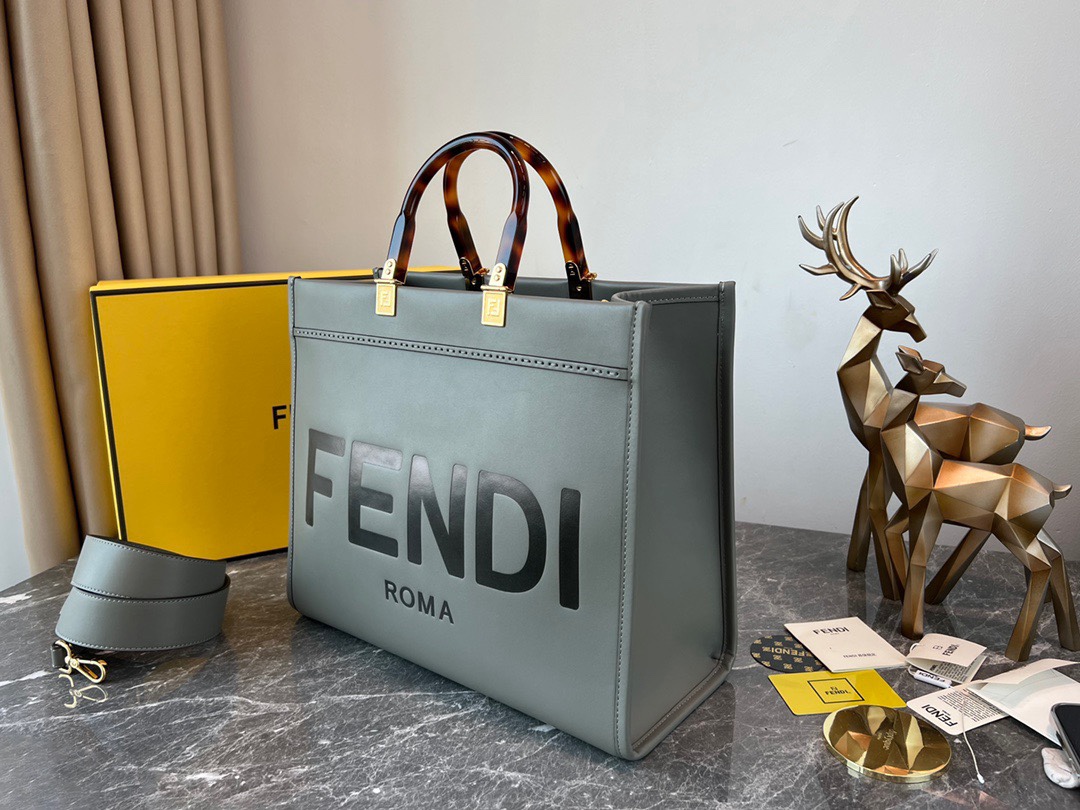 [Fendi Women