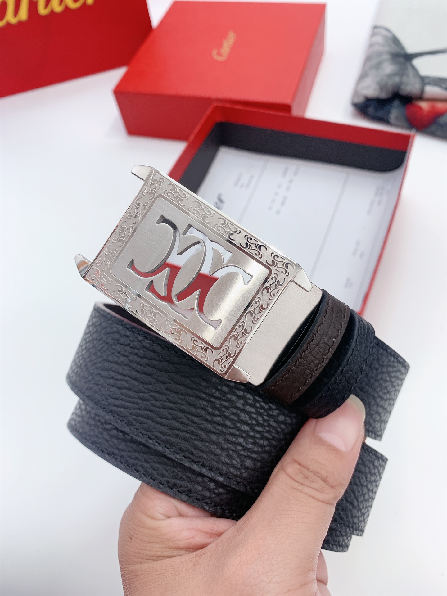 Imported Calf Leather Calcium Belts: 3.5 cm Width, High Quality Purchase. - 图片 1
