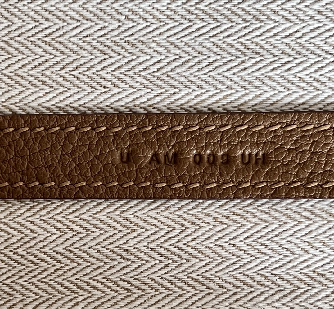 Hermès Garden Party 36 Tote Bag in Negonda Leather - Taupe 4 i1667376108 6410 3