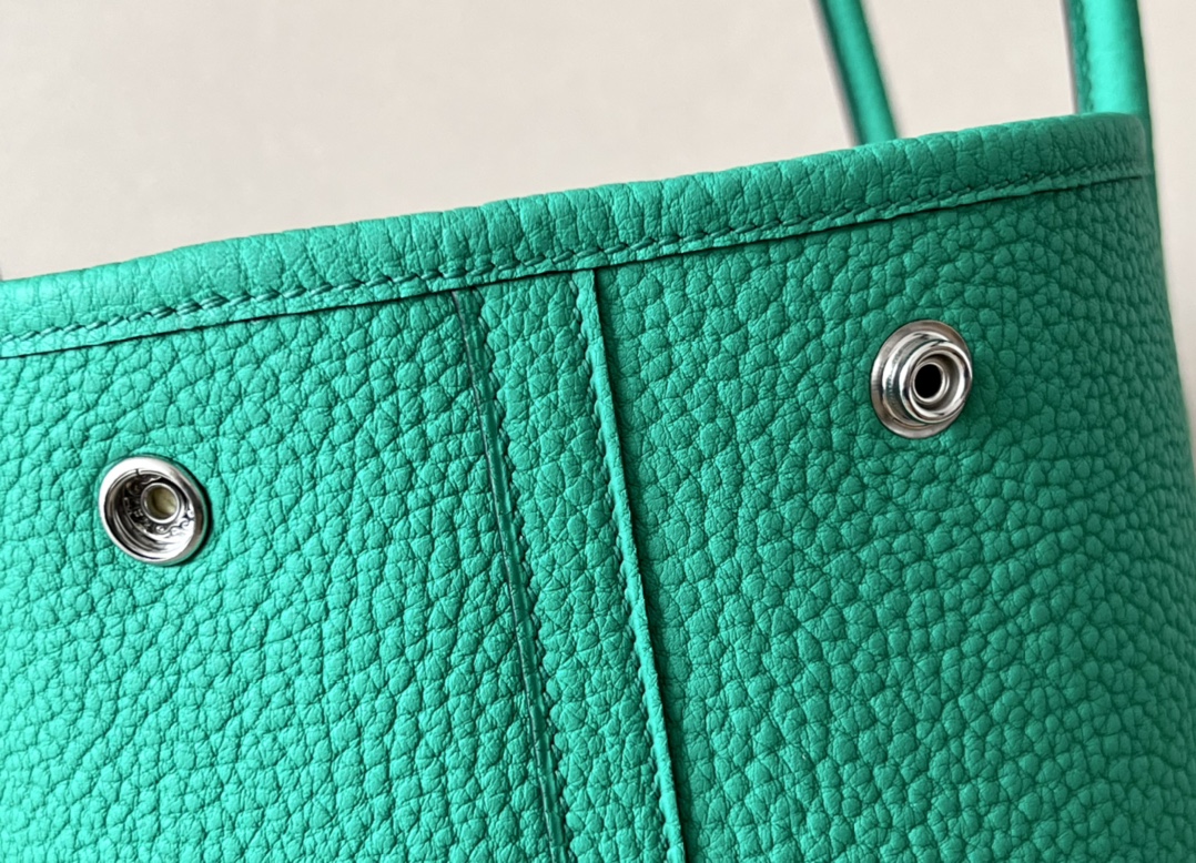 Elegant Garden Party 36 Tote Bag - Negonda Leather, Spacious & Stylish 2 i1667376212 4683 1