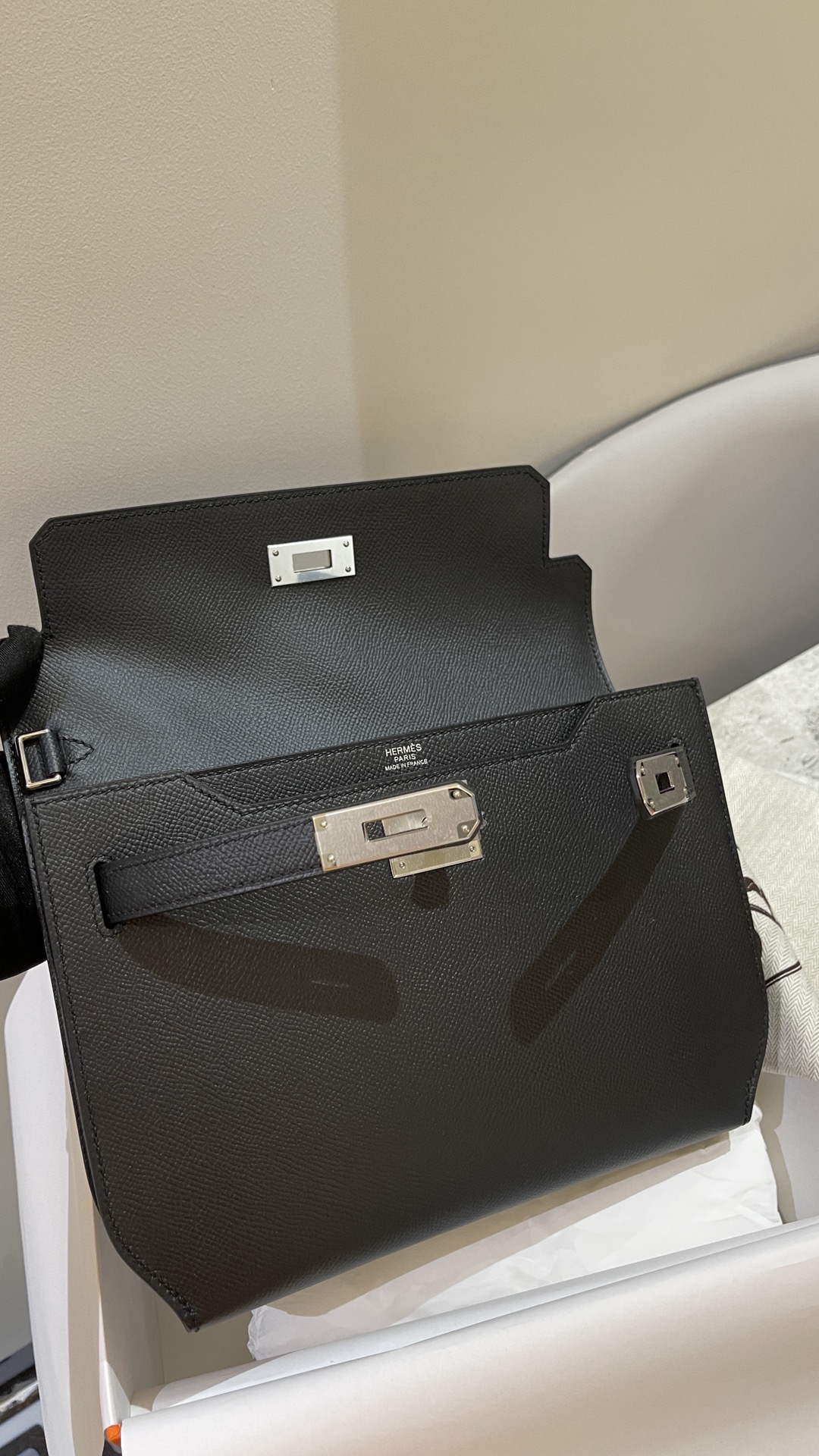Hermès Kelly Depeches 25 Black 25cm briefcase photo 3