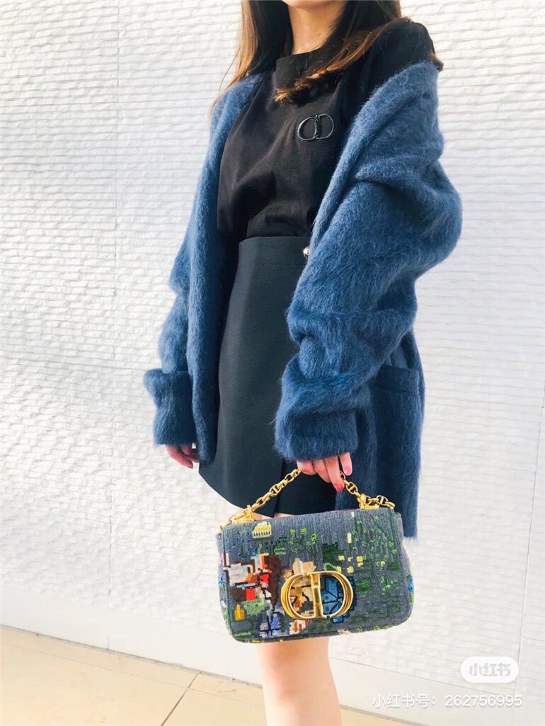 Dior 21fw 貂毛 后背星空logo 开衫