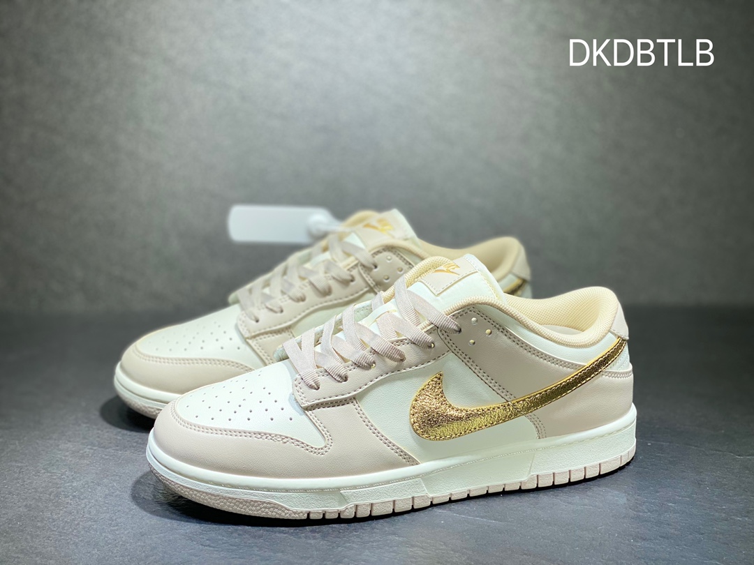 220 Nike SB dunk Low 低帮休闲运动滑板板鞋  DX5930-001