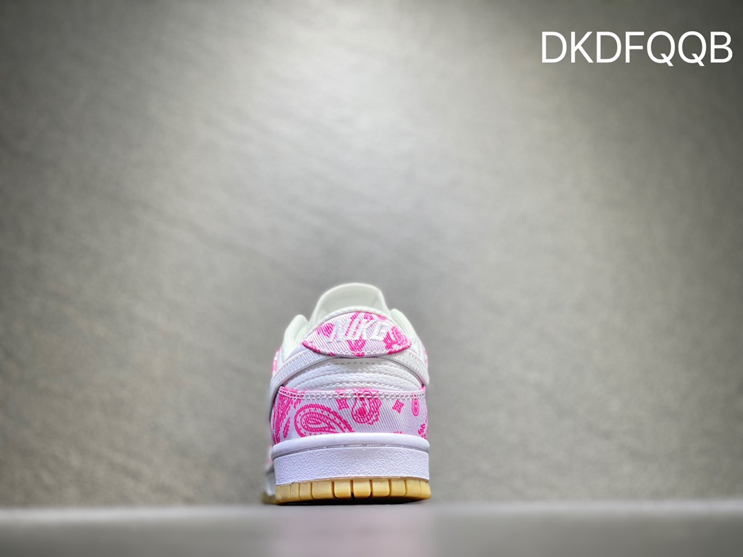 260 Nike SB dunk Low 低帮休闲运动滑板板鞋  CT5053-061