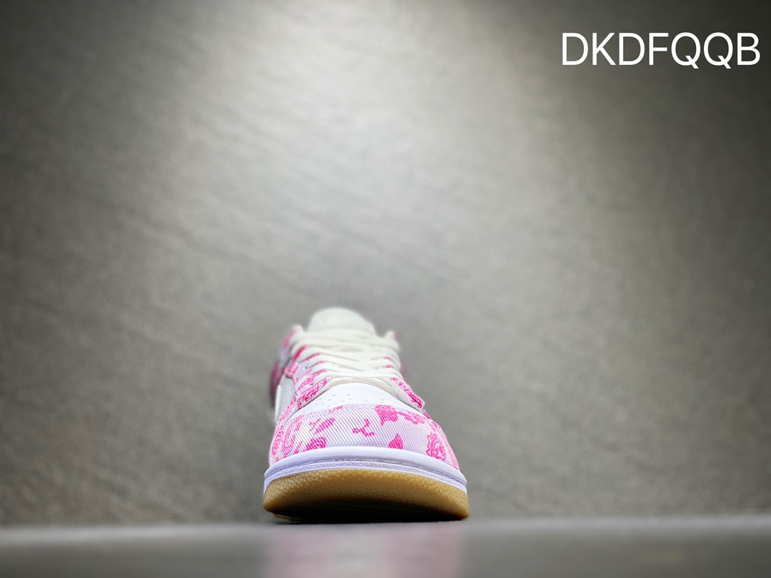 260 Nike SB dunk Low 低帮休闲运动滑板板鞋  CT5053-061