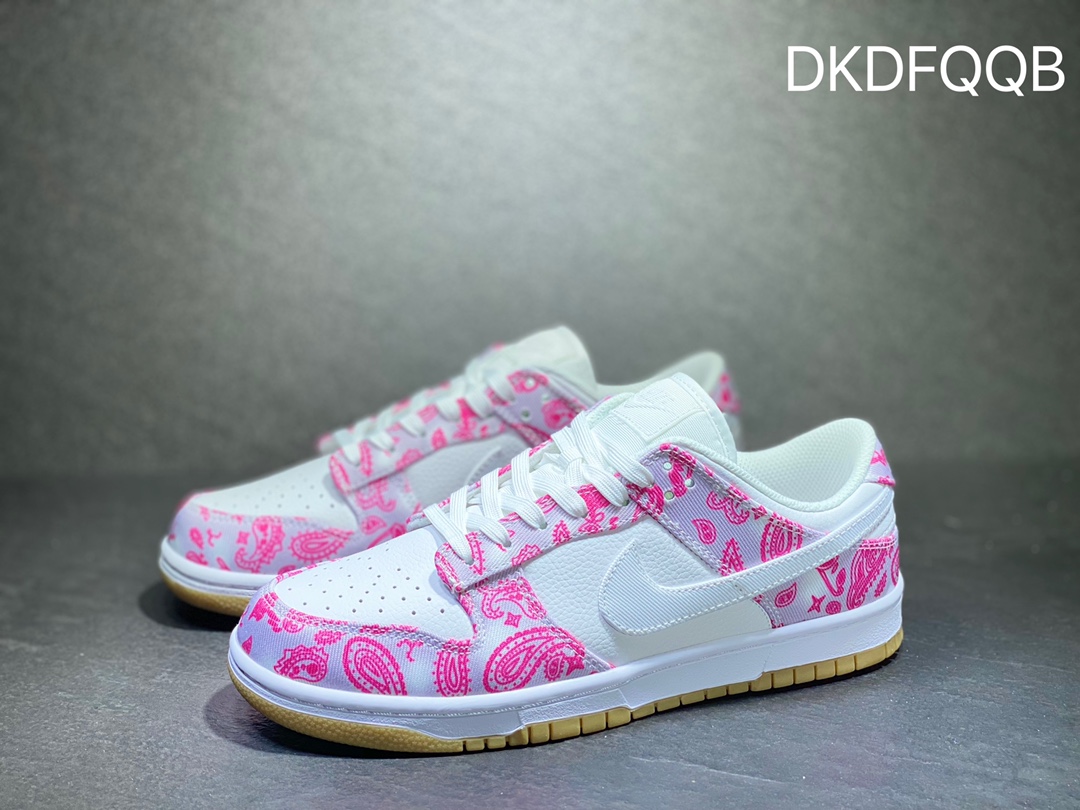 260 Nike SB dunk Low 低帮休闲运动滑板板鞋  CT5053-061