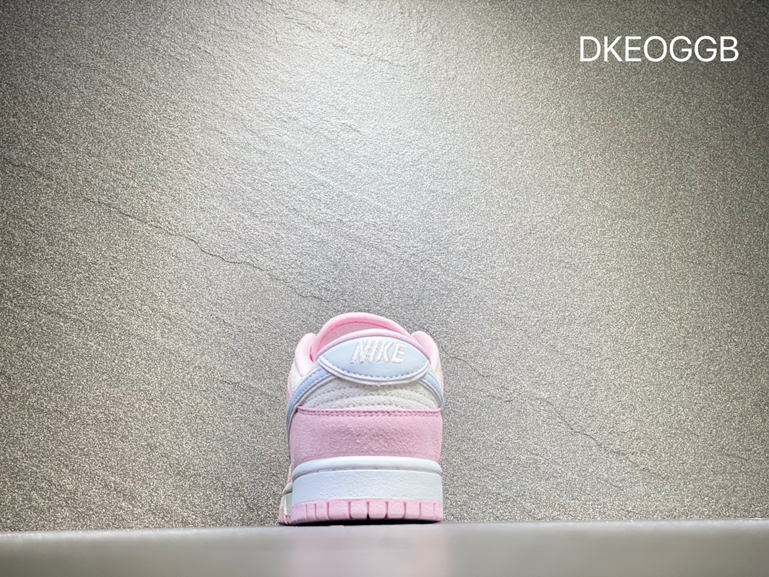 300 Nike SB dunk Low 低帮休闲运动滑板板鞋 DV3054-600