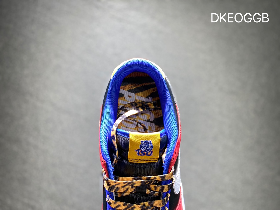 300 Nike SB dunk Low 低帮休闲运动滑板板鞋 DR6190-100