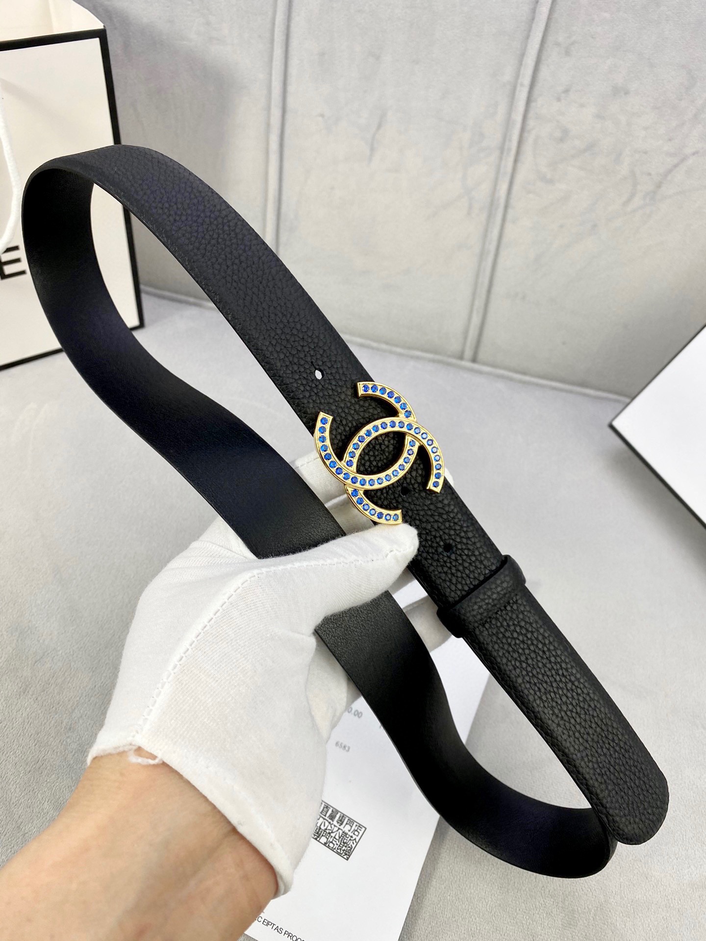 Chanel 荔枝纹平纹皮ベルト 3.0cm幅 鮮明なテクスチャと金銀色ダイヤモンド装飾