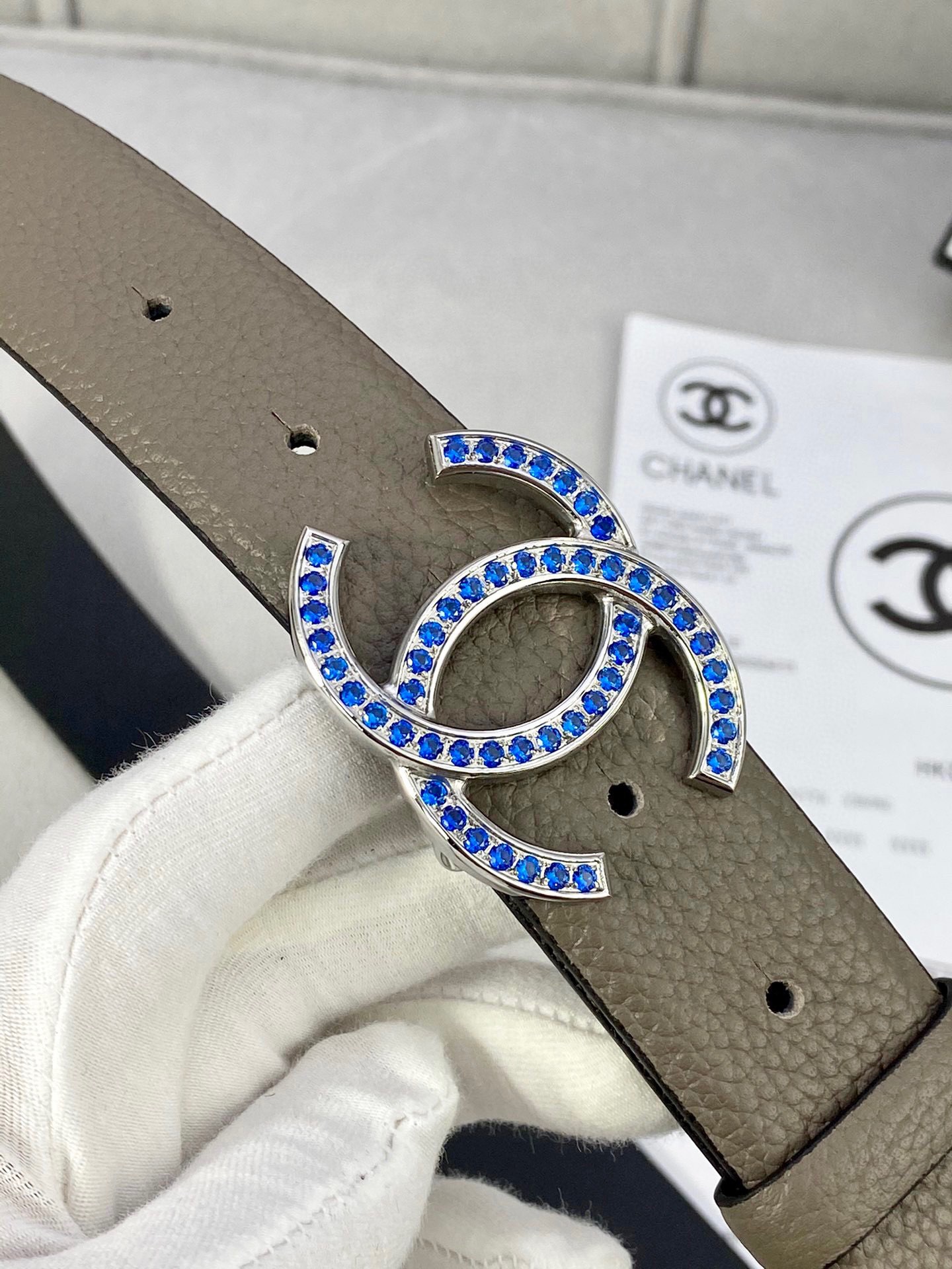 Chanel 荔枝纹平纹皮ベルト 3.0cm幅 魅力的な金銀色の鋼扣