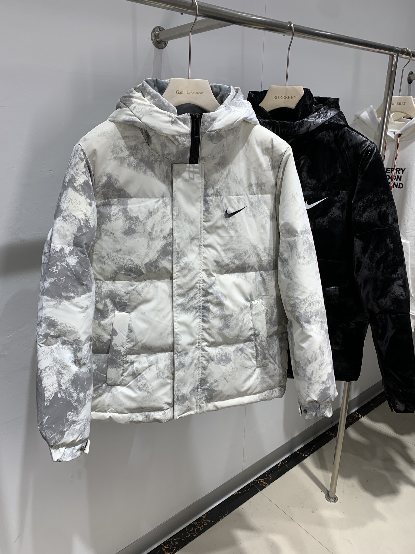 冬季新品 耐克nike 白鸭绒羽绒服 高品质