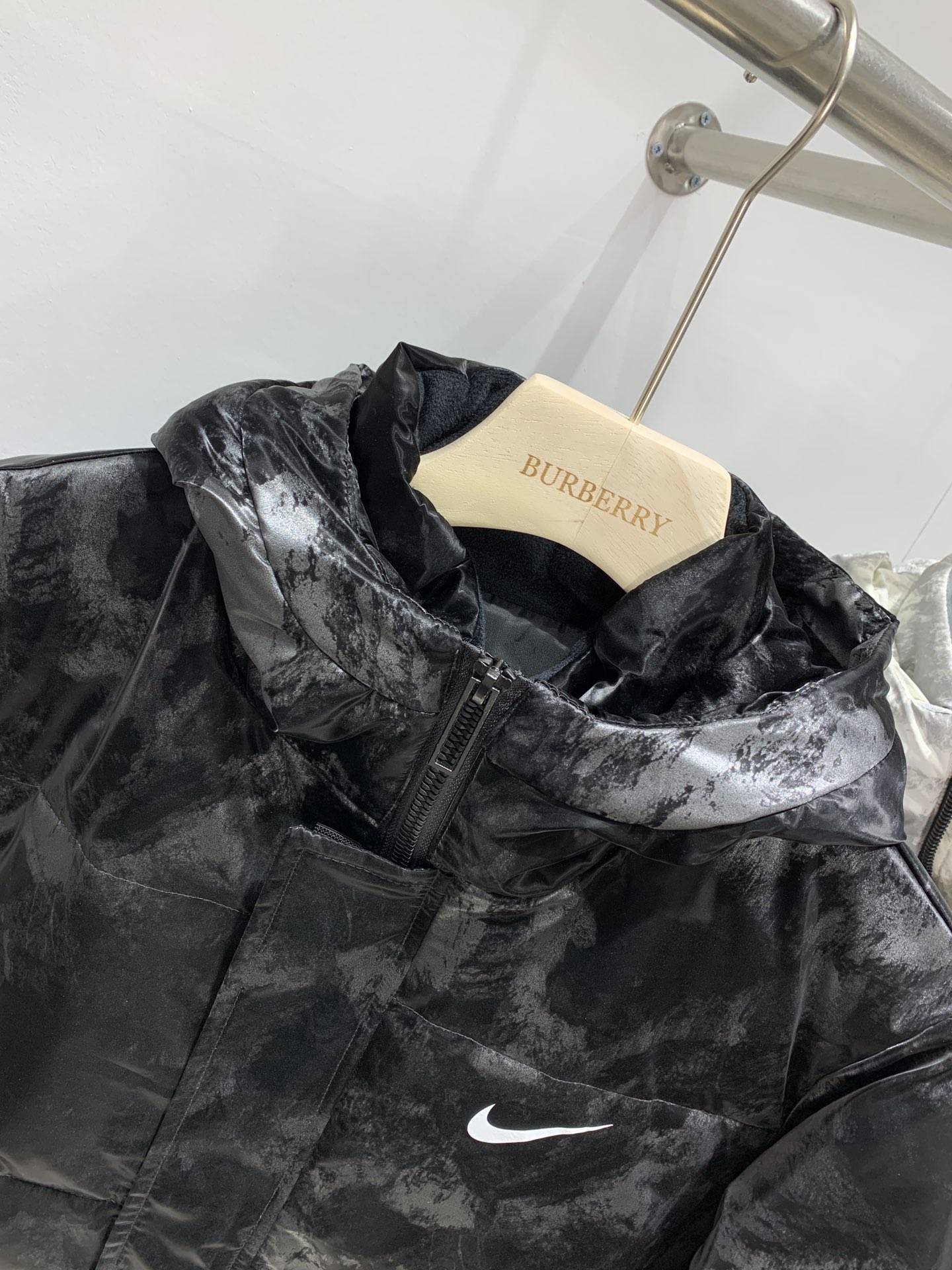 冬季新品 耐克nike 白鸭绒羽绒服 高品质