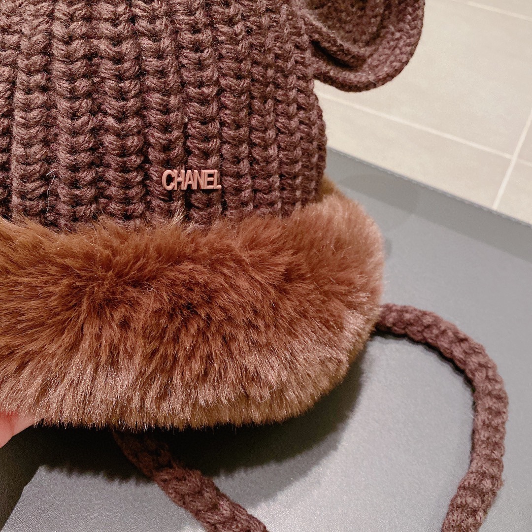 Chanel香奈儿秋冬款护耳冷帽