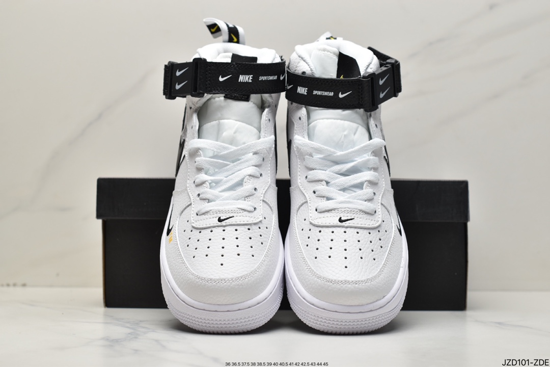 140 真标Nike Air Force 1 07 LV8 Utility Black白结构双勾2018年版白 AJ7747-100