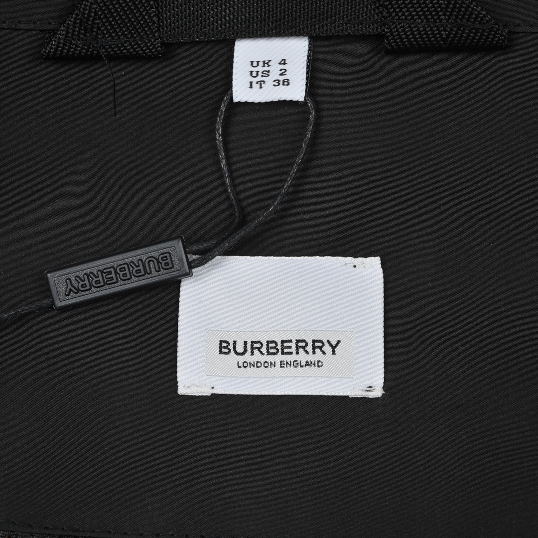 440 Burberry 巴宝莉2022 FW秋冬新款大号格纹毛绒连帽外套