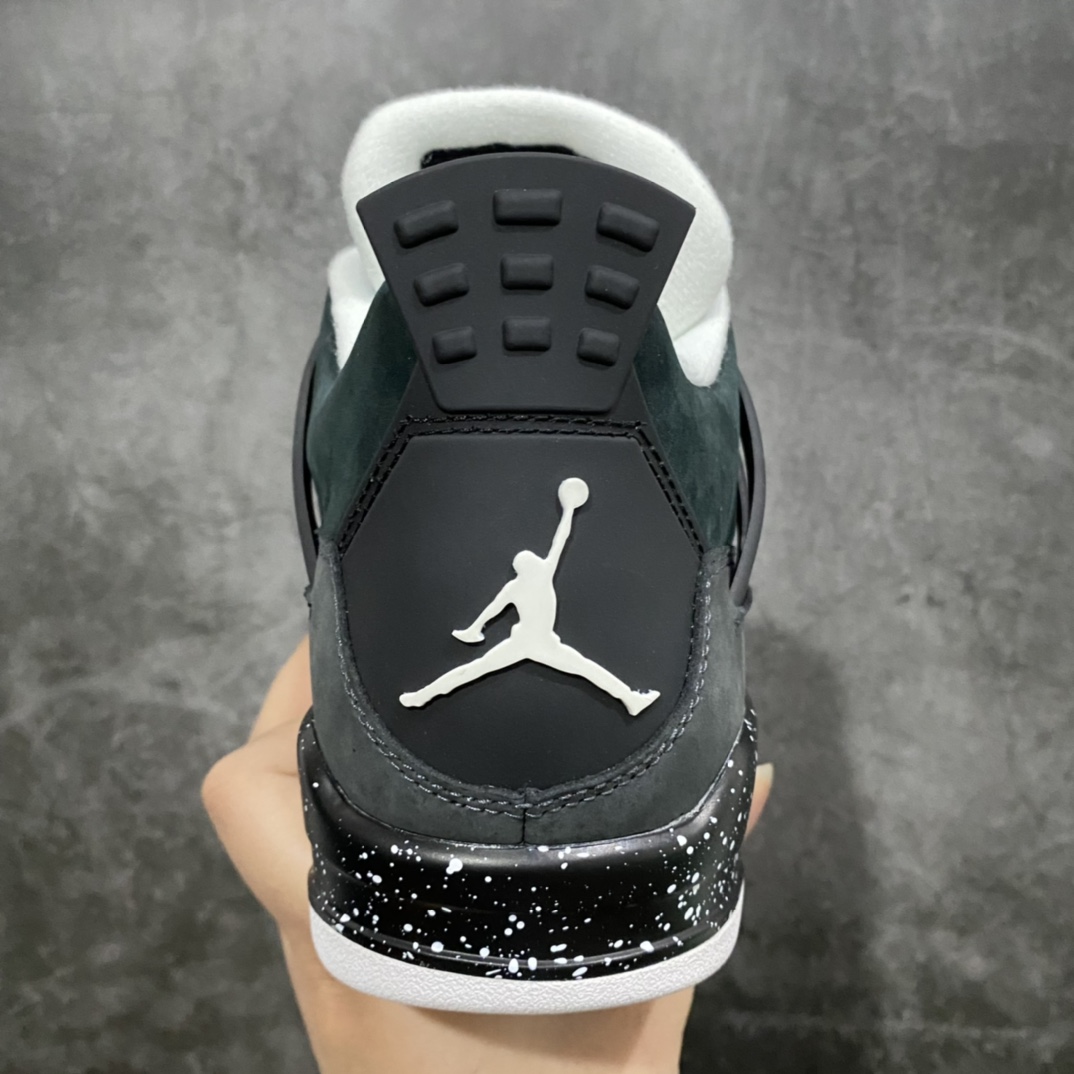 图片[4]-莞产纯原Air Jordan AJ4 Retro Oreo 恐惧奥利奥 626969-030 耗时多月高价购入原鞋 新工艺新机器开发 唯一正确原厂皮料（区别市面磨砂皮） 原楦原纸板 同源开发 完美呈现乔4的版型 内侧正确双色网格 还原细节 正确气垫颜色 正确网格工艺 全鞋原装材料制作 原档案原模具打造 支持全方位与正品对比 尺码：40.5 41 42 42.5 43 44 44.5 45 45.5 46 47.5-选品中心