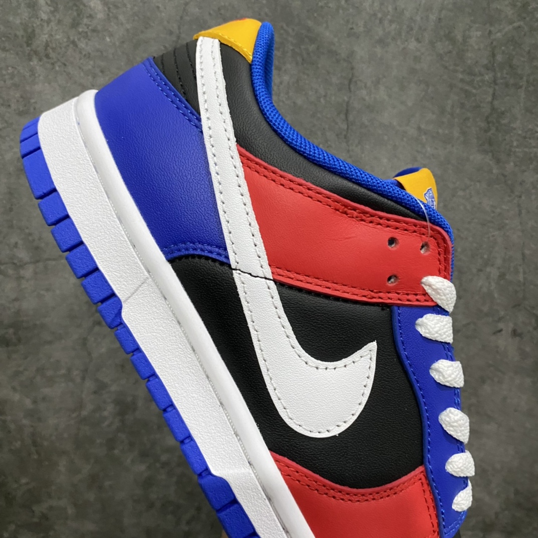 图片[7]-Nk Dunk Low \”TSU\” 大学主题系列 SB低帮运动休闲板鞋 DR6190-100 #鞋款鞋身上呈现的相关故事创作灵感，也让大家认识了代表各自学校的「吉祥物」形象。 #整体选用黑色、蓝色和红色覆盖在皮革鞋面上，鞋身侧面白色的 Swoosh 为本就撞色感的鞋面「锦上添花」，再度增加层次感。同时，搭配白色中底与白色鞋带，点明 TSU 大学主题。 尺码：36 36.5 37.5 38 38.5 39 40 40.5 41 42 42.5 43 44 44.5 45 46 47.5-选品中心
