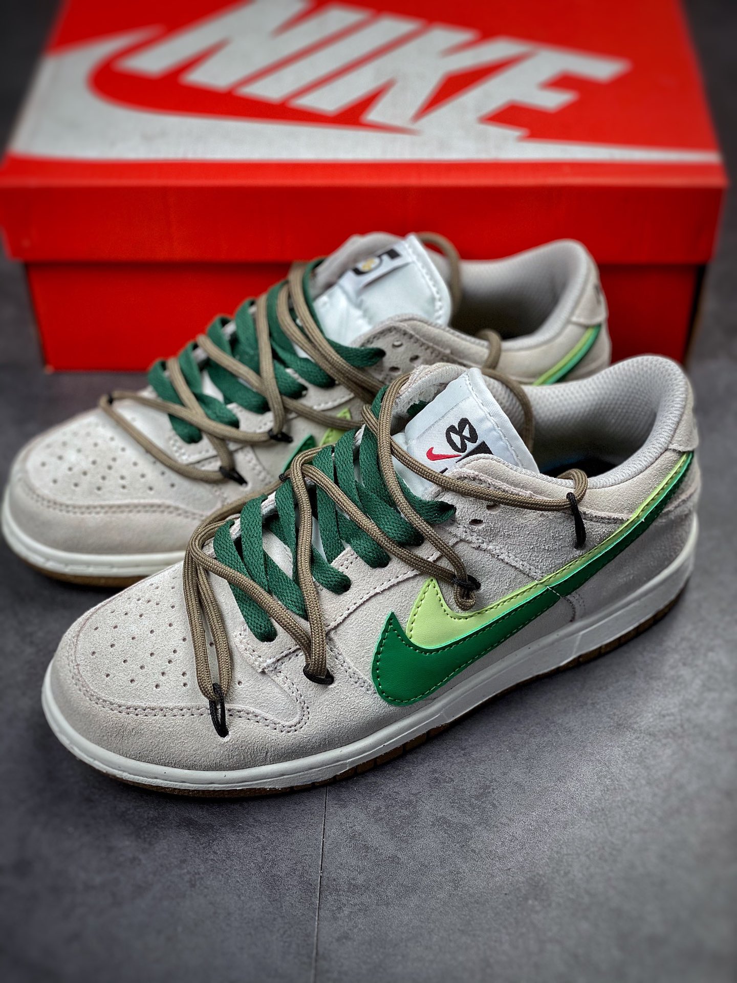 190 NIKE SB Dunk Low SE ”85 双钩绑带DO9457-100