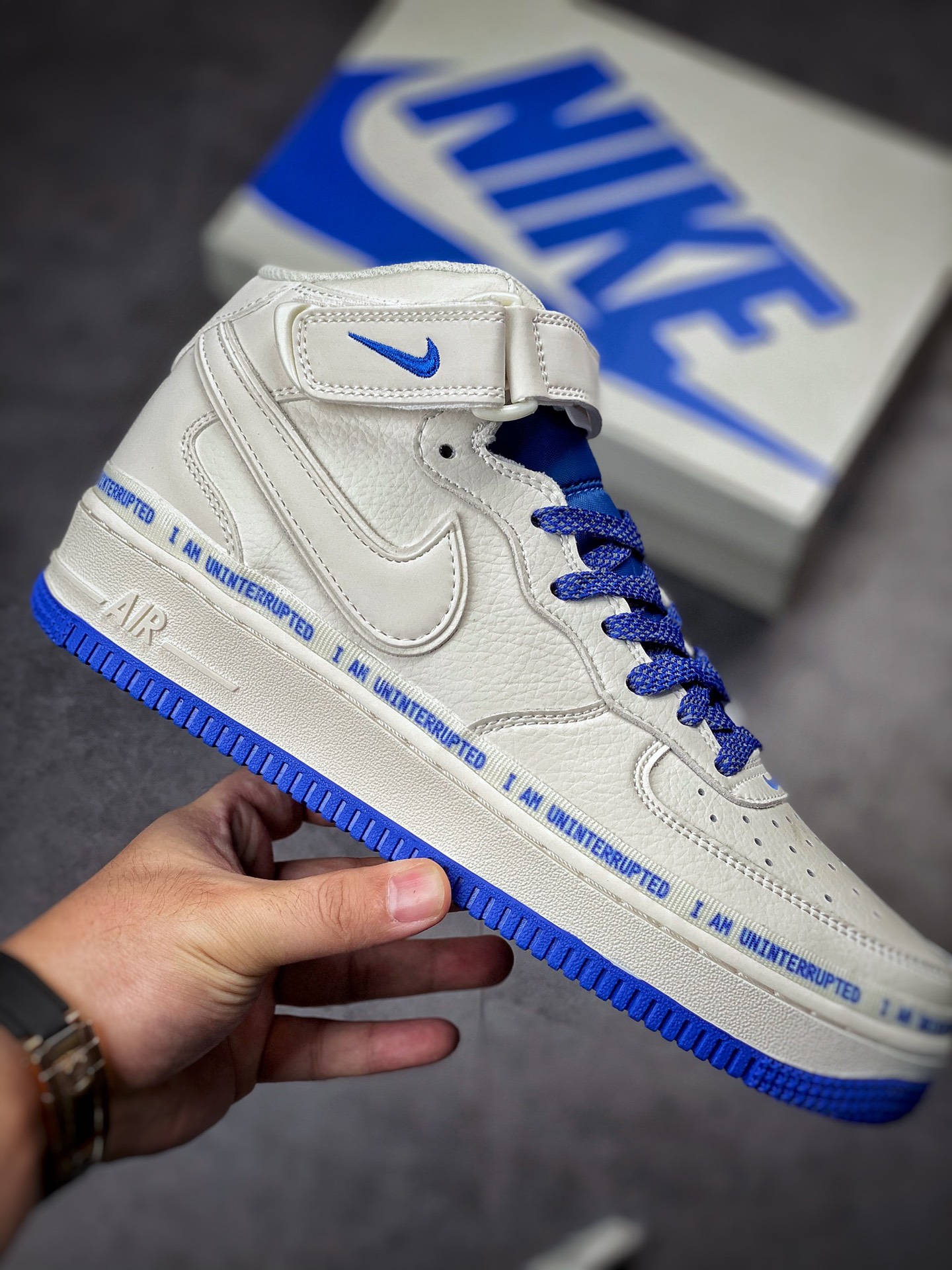 250 Nike Air Force 1 ’07 Mid × Uninterrupted 米宝蓝中帮 NU3060-686
