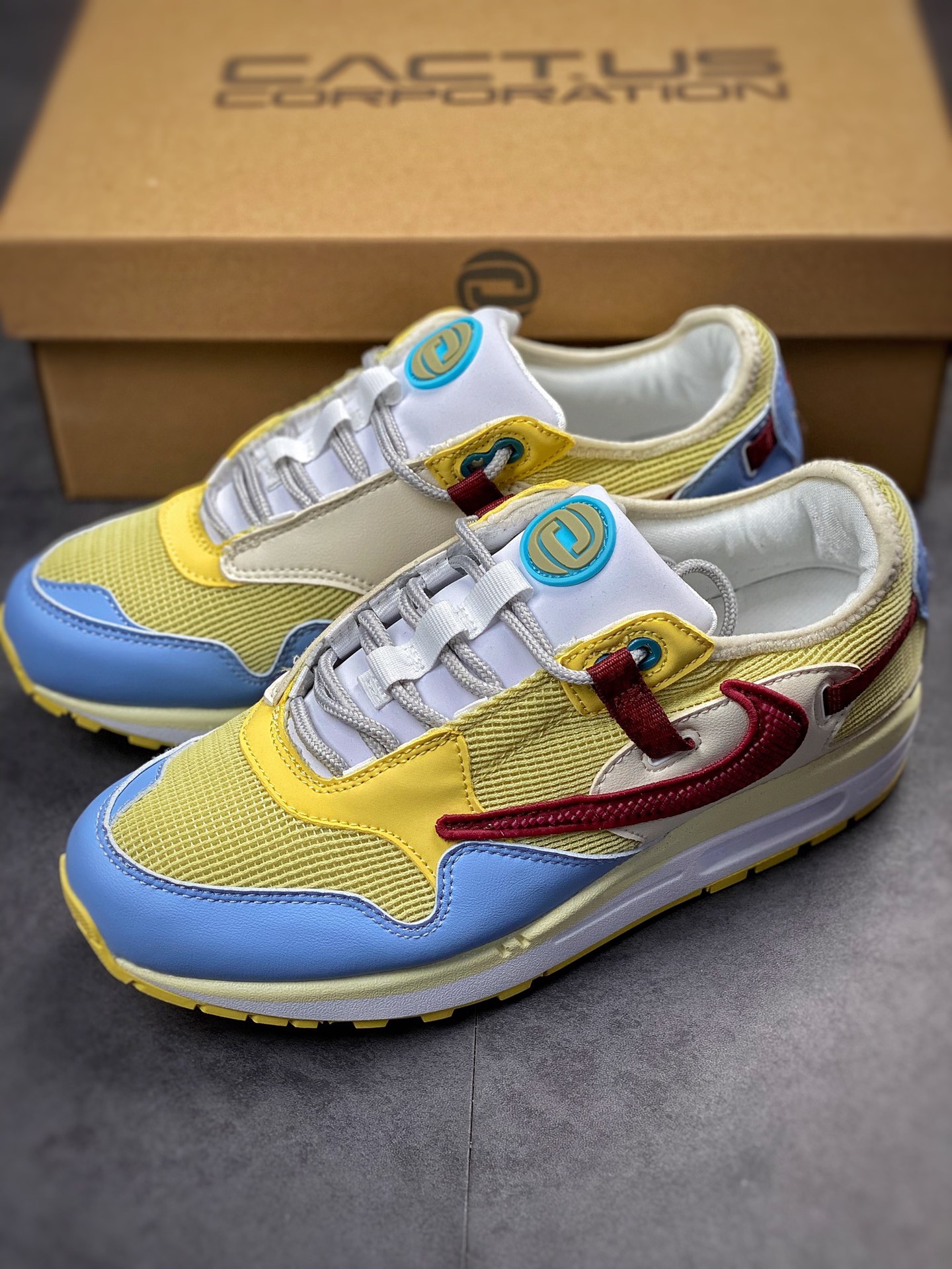 230 Travis Scott x Nike Air Max 1 “Cactus Jack” 经典倒钩 DO9392-900