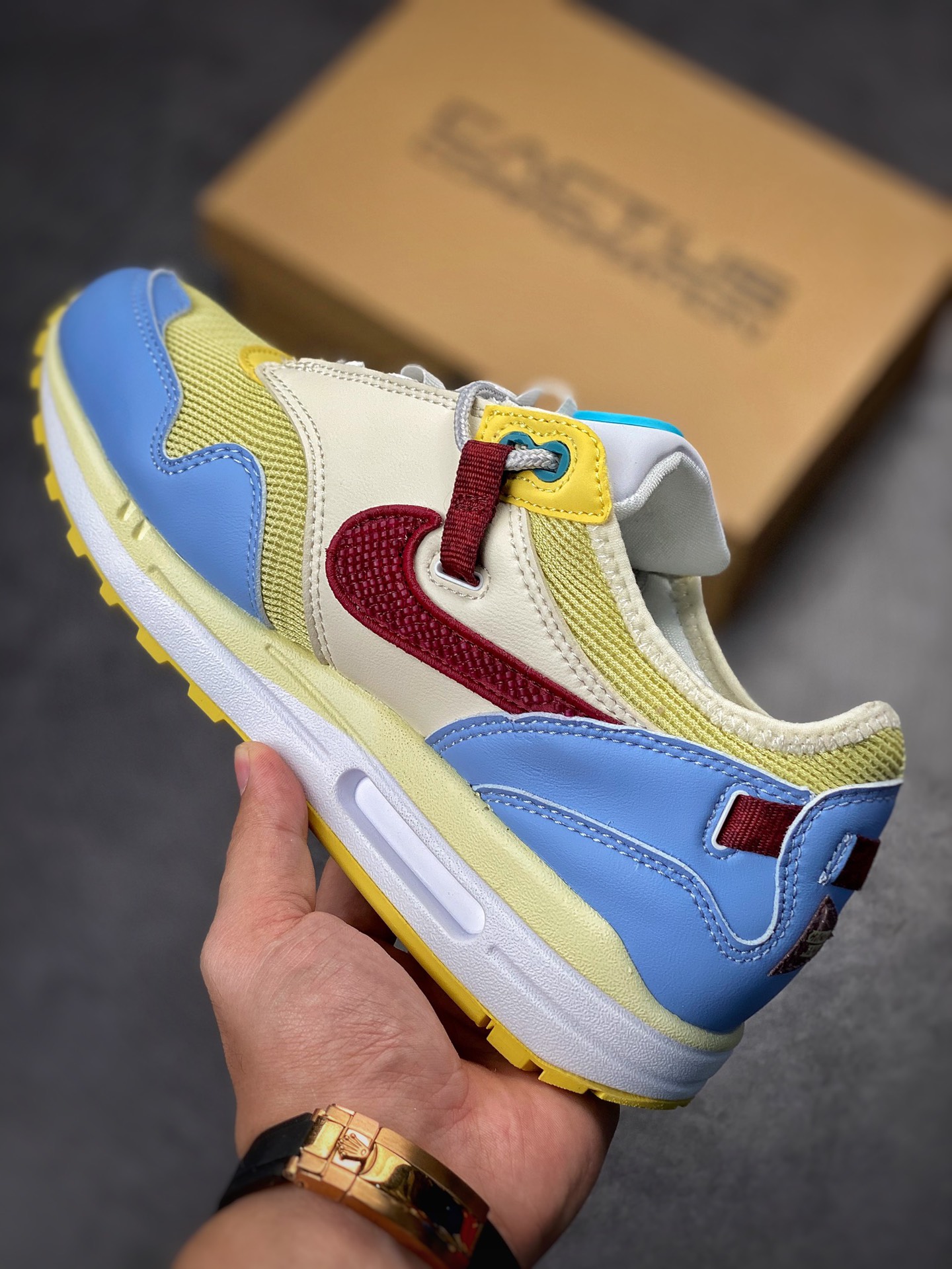 230 Travis Scott x Nike Air Max 1 “Cactus Jack” 经典倒钩 DO9392-900