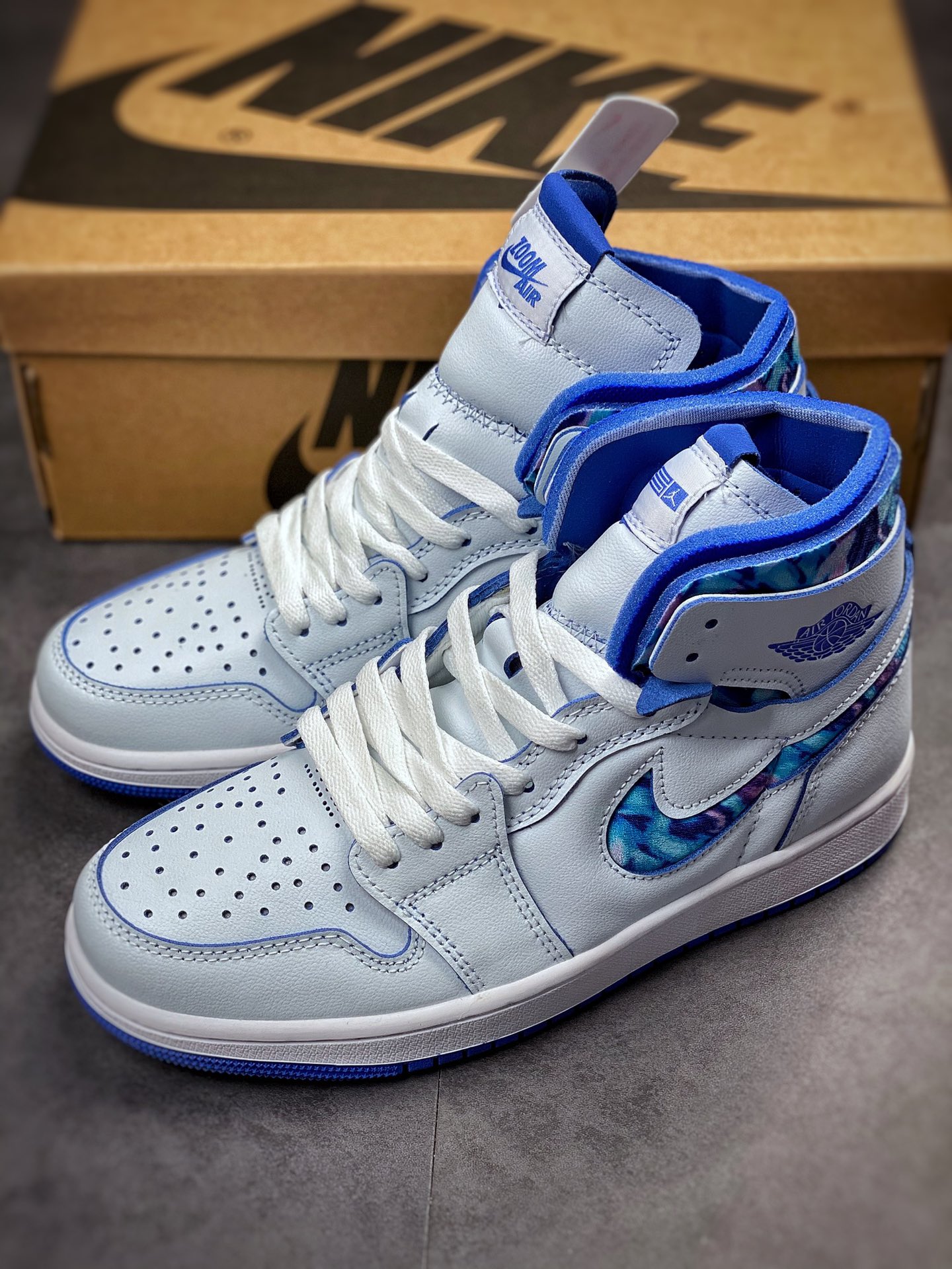 360  Air Jordan 1 Zoom Air CMFT 公司同源3M反光材质精心打造DV5575-140