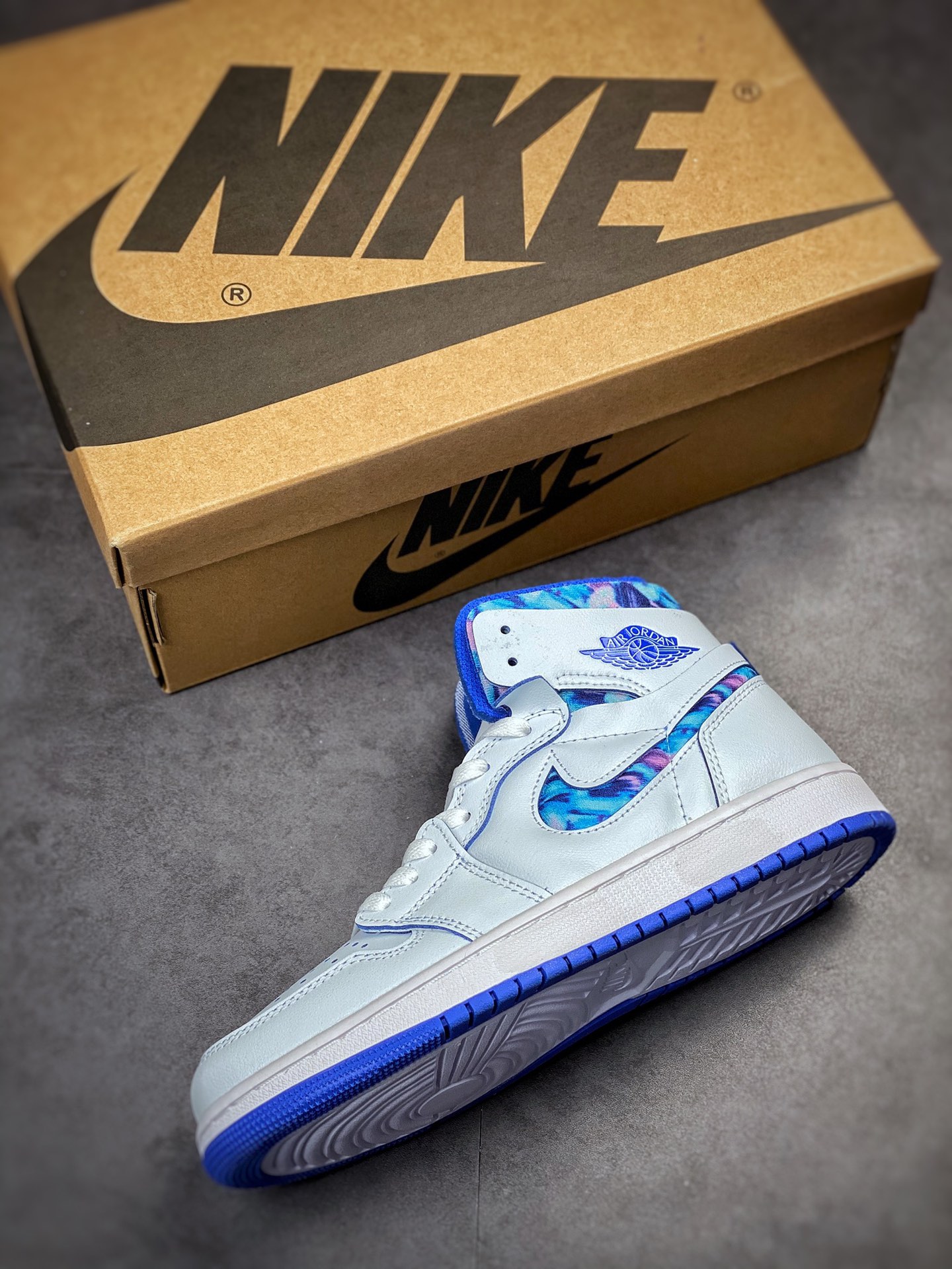 360  Air Jordan 1 Zoom Air CMFT 公司同源3M反光材质精心打造DV5575-140