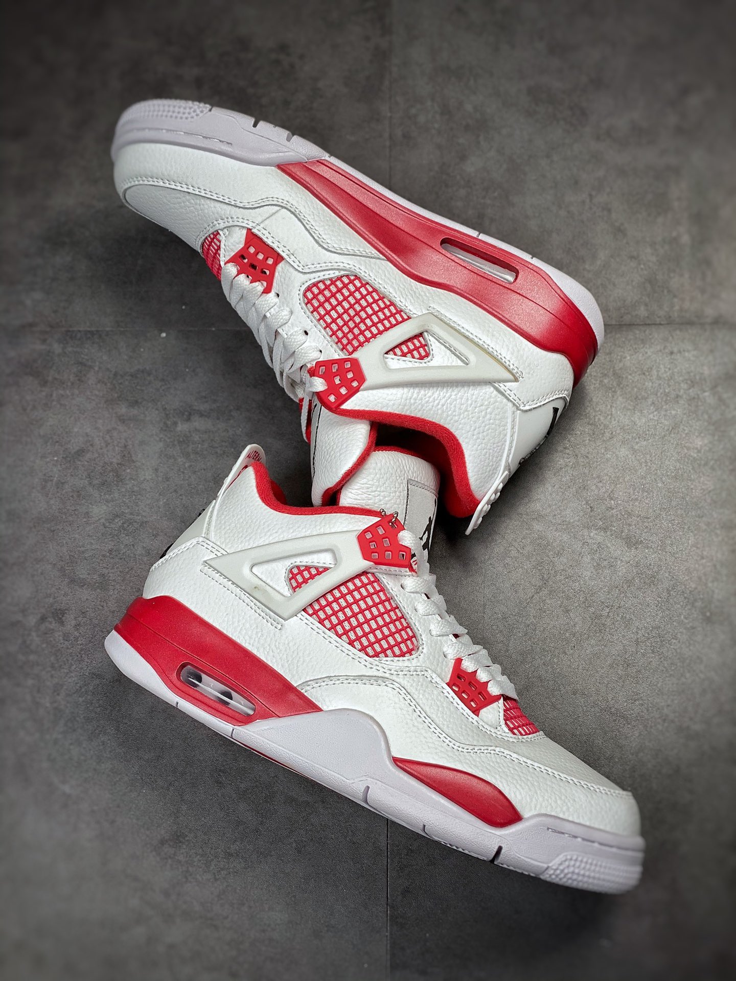 240 Air Jordan 4 Retro 复刻白红 308497-106