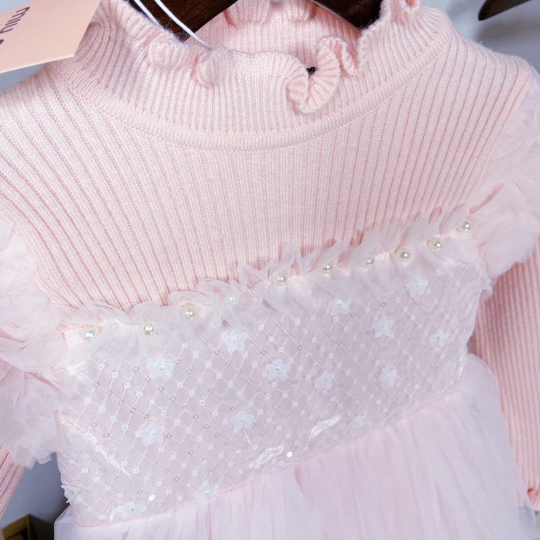 Luxurious and Fashionable 2022 Miu-Mu Sweaters for Fall and Winter - 图片 7