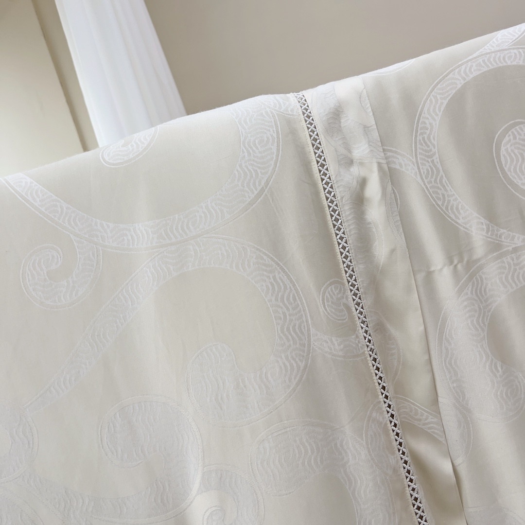 Each quilt is a custom Bulgari co-branded edition, created as an - Comprehensive 3