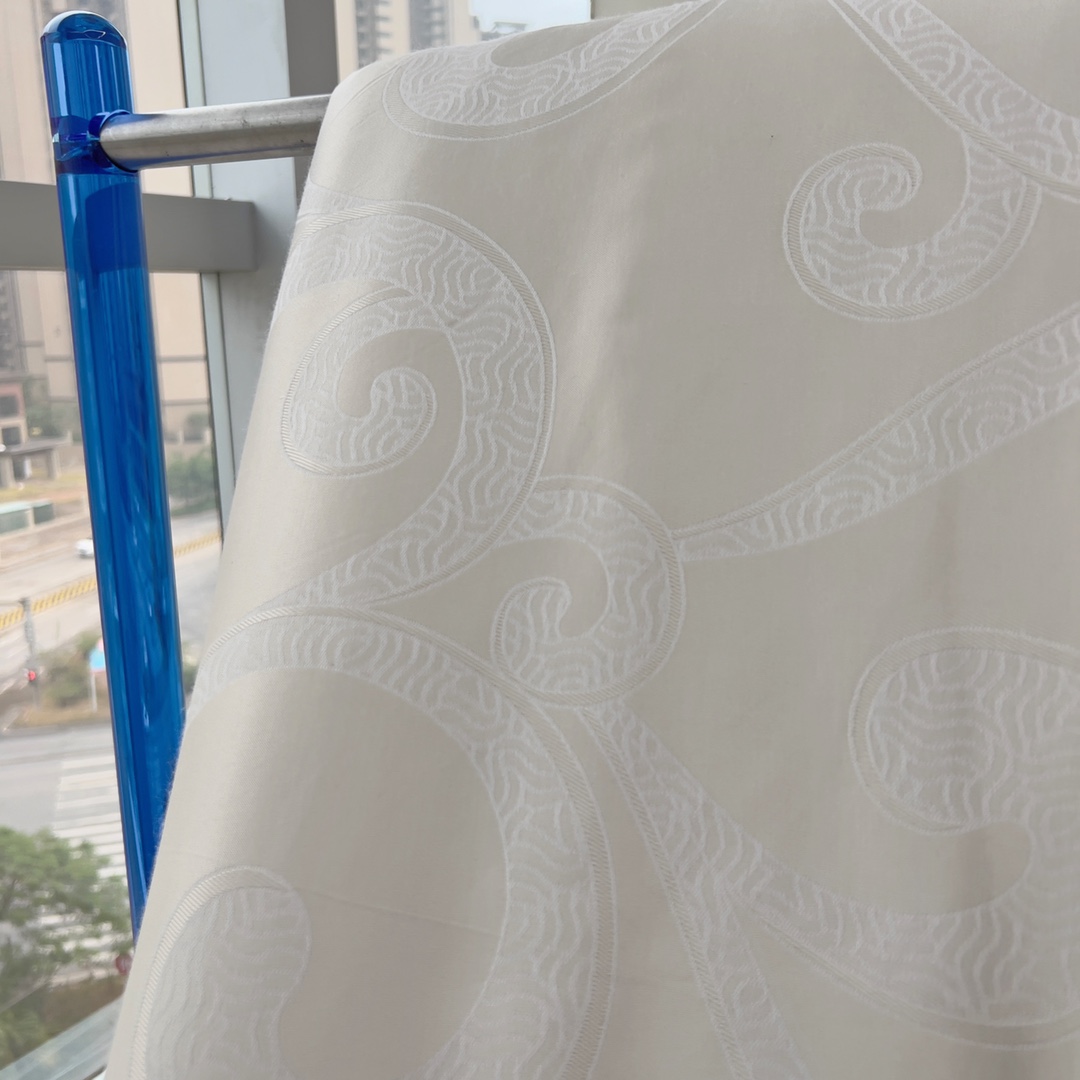 Each quilt is a custom Bulgari co-branded edition, created as an - Comprehensive 4