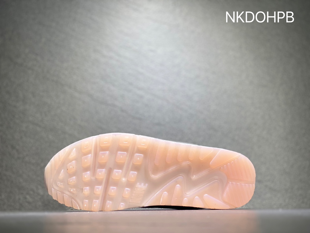 200 Nike Air Max 1 87 QS “Obsidian” DM9922-001