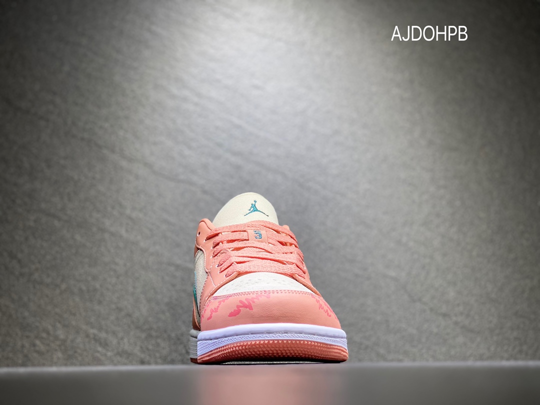 本地自取200 Nike AIR JORDAN 1 Low AJ1 乔丹低帮 篮球鞋 DC0774-800